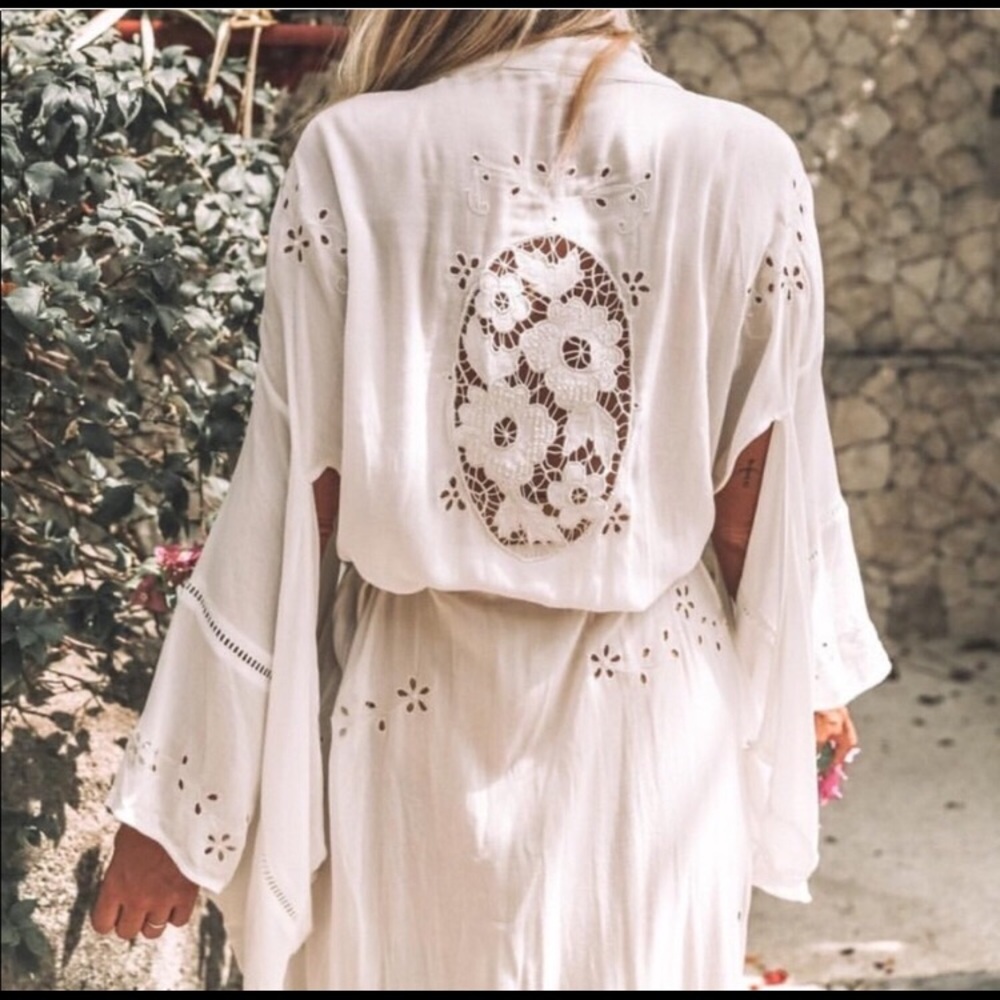 SPELL ROBE ISO - Picture 2 of 4